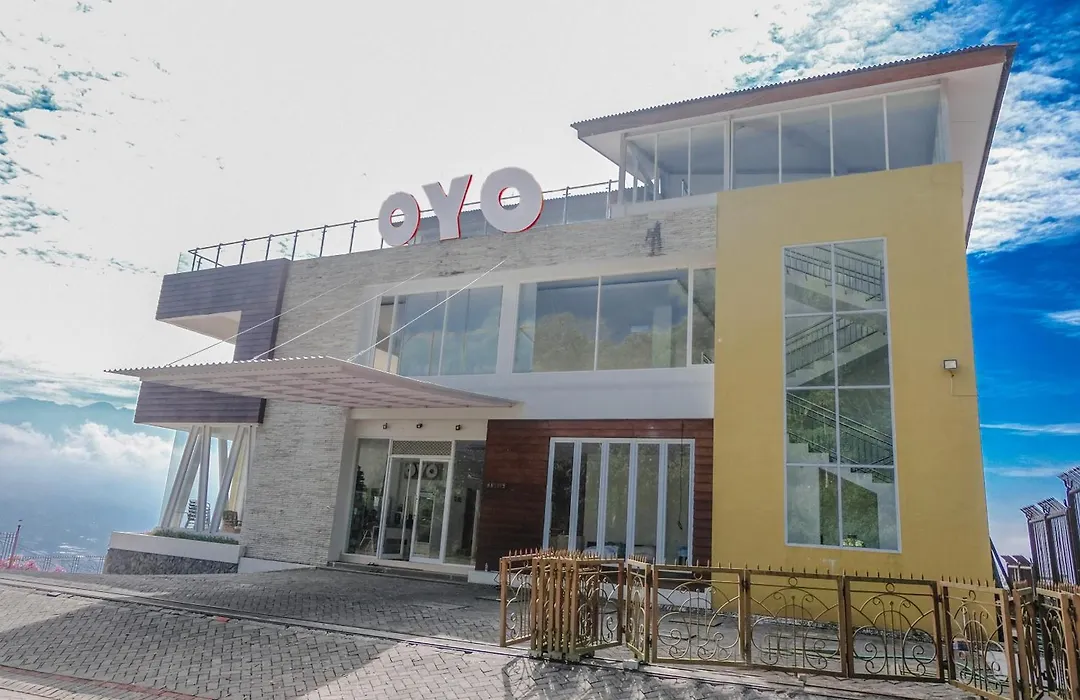 Hotel O Batu Near Jatim Park Formerly Villa Bukit Panderman Residence-1