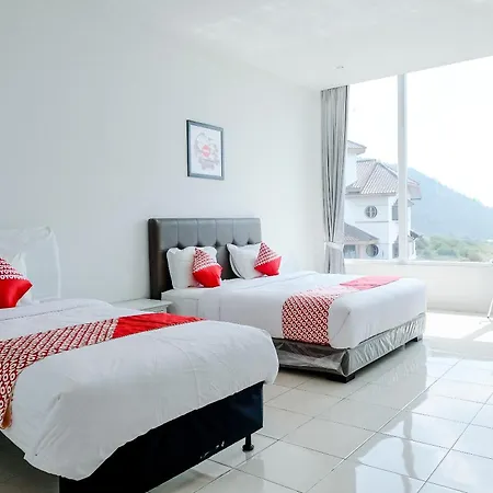Hotel O Batu Near Jatim Park Formerly Villa Bukit Panderman Residence-2